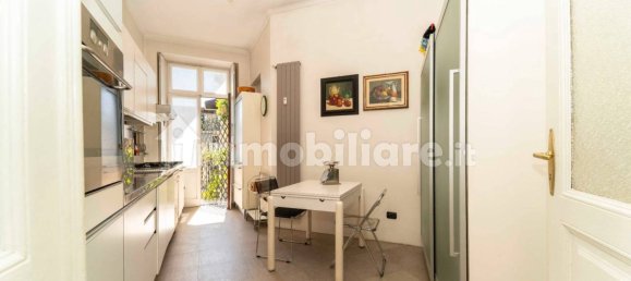3 bedrooms Apartment in Turin, Italy No. 336302 35