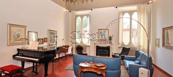 Дуплекс с 5 спальнями в Феррара, Италия № 359021 2