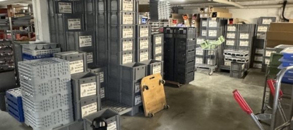 500m² Commercial property in La Chapelle-Saint-Mesmin, France No. 249323 3