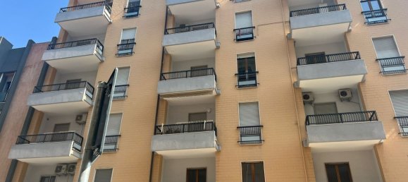 Apartamento de 5 divisões em Lecce, Italy N.º 260011 3