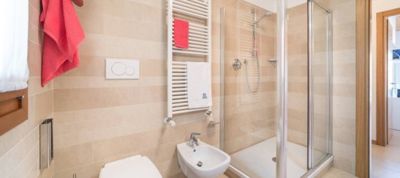 2 Schlafzimmer Villa in Udine, Italy, Nr. 282097 15