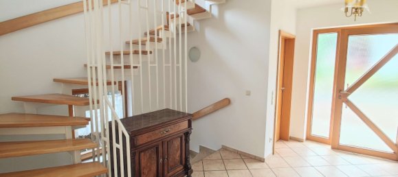 4 bedrooms Townhouse in Rhineland-Palatinate, Germany No. 198304 4