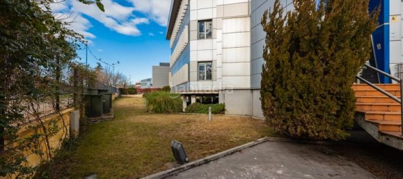3089m² Building in Leganes, Spain No. 106042 8
