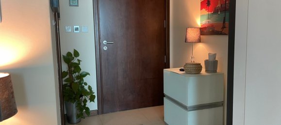 Studio in DIFC, UAE No. 9062 3