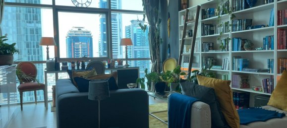 Studio in DIFC, UAE No. 9062 2