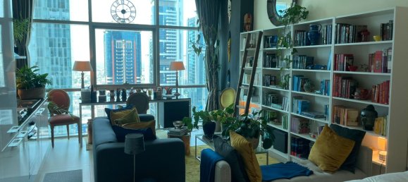 Studio in DIFC, UAE No. 9062 6