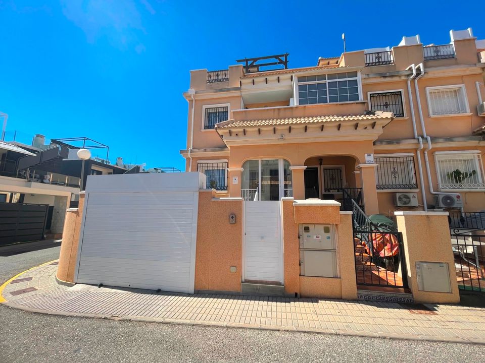 3 Schlafzimmer Stadthaus in Alicante, Spain, Nr. 190763