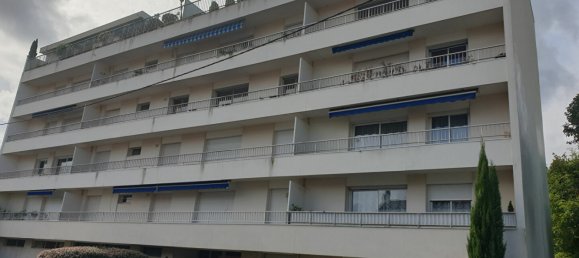 2 bedrooms Apartment in Bordeaux, France No. 307443 2