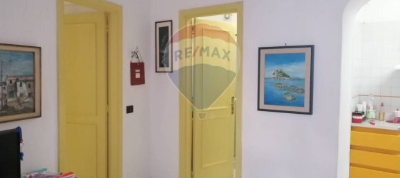 Apartamento de 2 dormitorios en Forio, Italy No. 218817 7