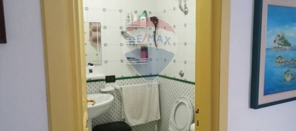 Apartamento de 2 dormitorios en Forio, Italy No. 218817 9