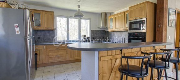 4 chambres Maison à Mortefontaine, France No. 66646 3