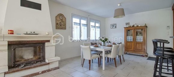 4 chambres Maison à Mortefontaine, France No. 66646 4