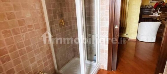 3 bedrooms Apartment in Rome, Italy No. 333644 8