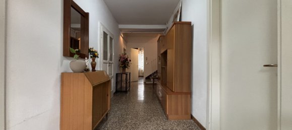 3 rooms House in Creazzo, Italy No. 351452 12
