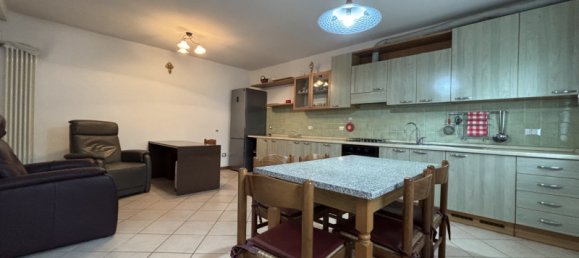 3 rooms House in Creazzo, Italy No. 351452 13