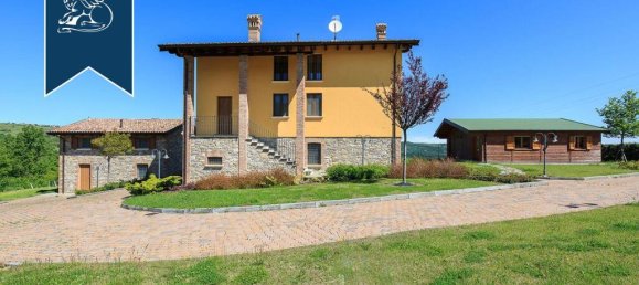 14 chambres Propriété commerciale à Lugagnano Val d'Arda, Italy No. 373666 10