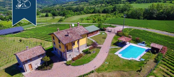 14 chambres Propriété commerciale à Lugagnano Val d'Arda, Italy No. 373666 47