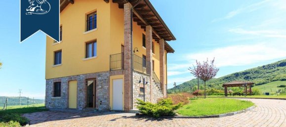 14 chambres Propriété commerciale à Lugagnano Val d'Arda, Italy No. 373666 12