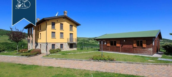 14 chambres Propriété commerciale à Lugagnano Val d'Arda, Italy No. 373666 8