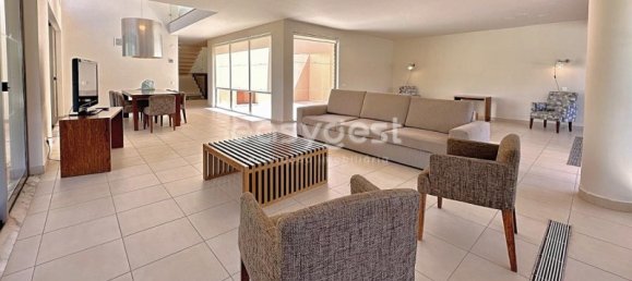 4 غرف نوم منزل في Guia, Portugal رقم 116671 17