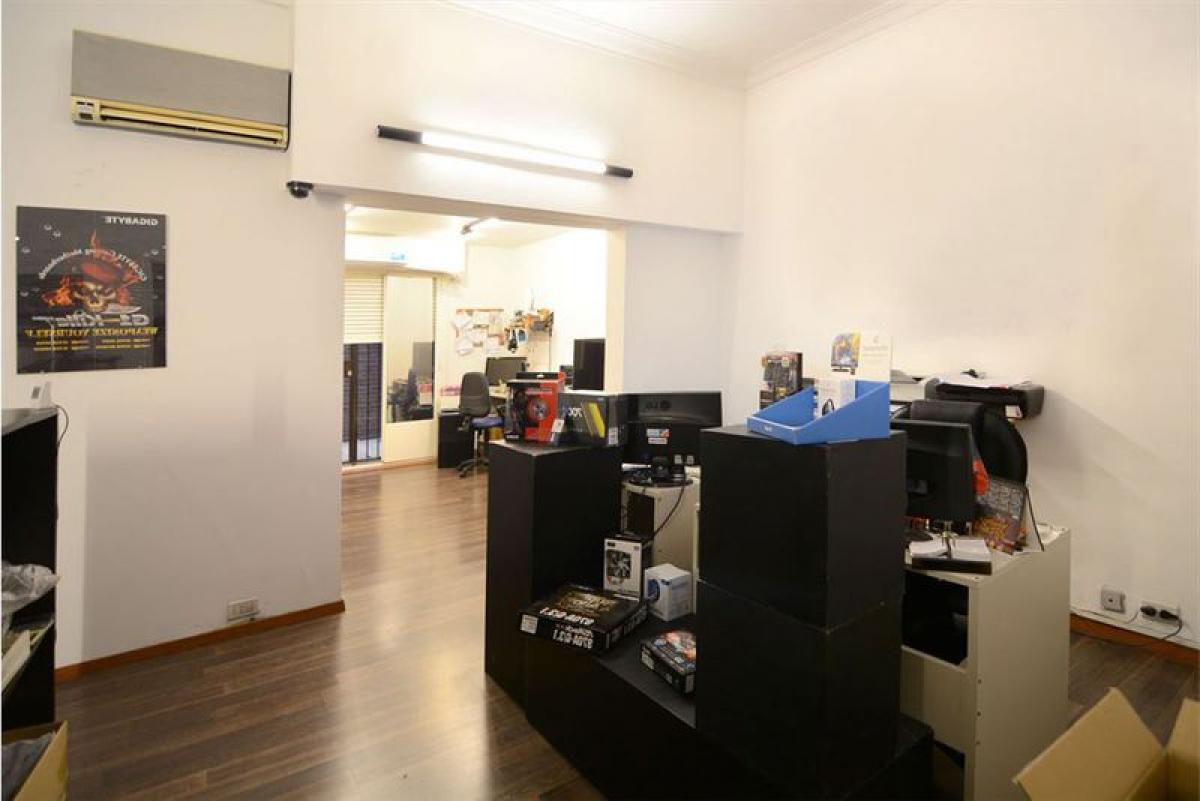 56m² Office in Buenos Aires, Argentina No. 110012