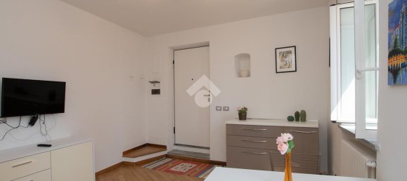 3 rooms Apartment in Magliolo, Italy No. 172332 7
