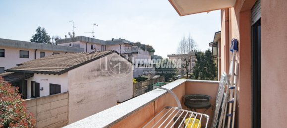 Apartamento de 2 dormitorios en Senago, Italy No. 223071 12
