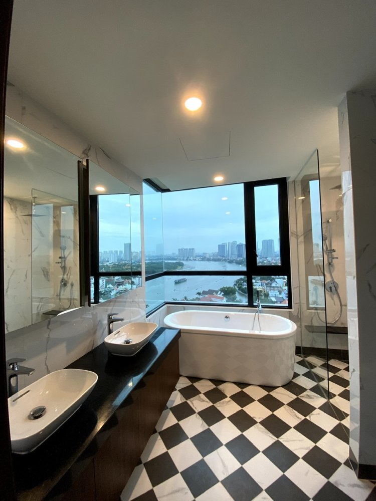 4 bedrooms Condo in Thu Duc, Vietnam No. 13406