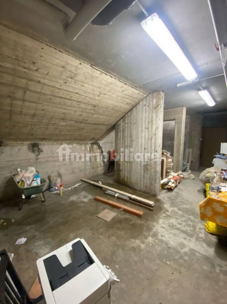 50m² Warehouse in Bollate, Italy No. 94434