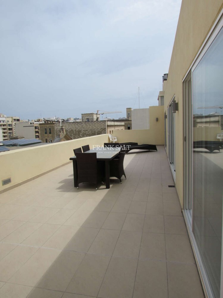 2 Schlafzimmer Penthouse in Sliema, Malta, Nr. 3647