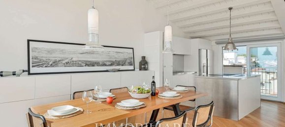 3 bedrooms Penthouse in Viareggio, Italy No. 271943 28