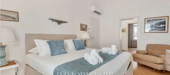 3 bedrooms Penthouse in Viareggio, Italy No. 271943 20
