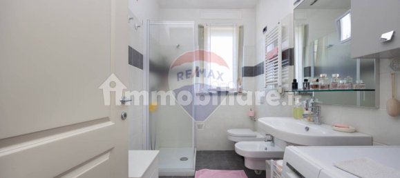 Apartamento de 1 dormitorio en Pioltello, Italy No. 341845 23