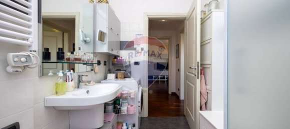 Apartamento de 1 dormitorio en Pioltello, Italy No. 341845 24