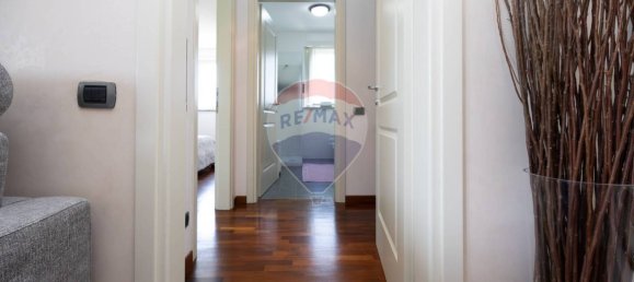 Apartamento de 1 dormitorio en Pioltello, Italy No. 341845 17