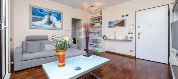 Apartamento de 1 dormitorio en Pioltello, Italy No. 341845 8