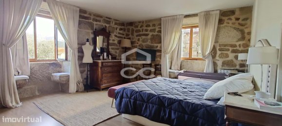 Дом с 8 спальнями в Ора, Португалия № 130545 2