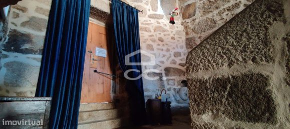 Дом с 8 спальнями в Ора, Португалия № 130545 16