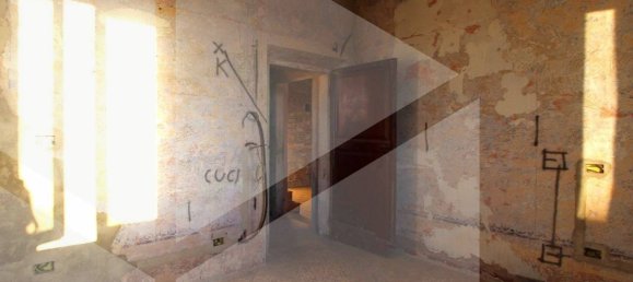 4 rooms Apartment in Castelfranco di Sotto, Italy No. 18612 16