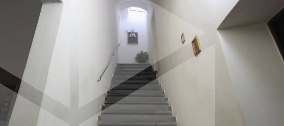 4 rooms Apartment in Castelfranco di Sotto, Italy No. 18612 18