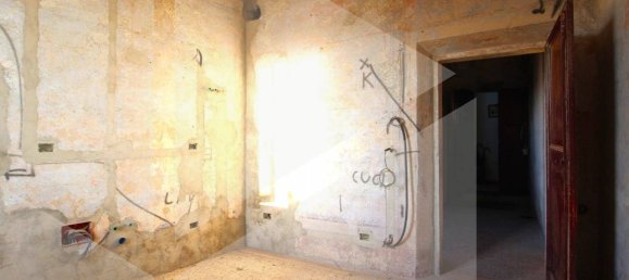 4 rooms Apartment in Castelfranco di Sotto, Italy No. 18612 17
