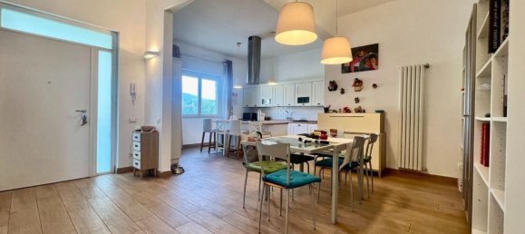 6 rooms Duplex in Cascina, Italy No. 191490 4