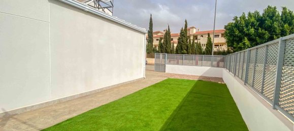 2 bedrooms Villa in Los Alcazares, Spain No. 12726 5