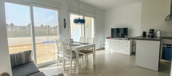 2 bedrooms Villa in Los Alcazares, Spain No. 12726 6