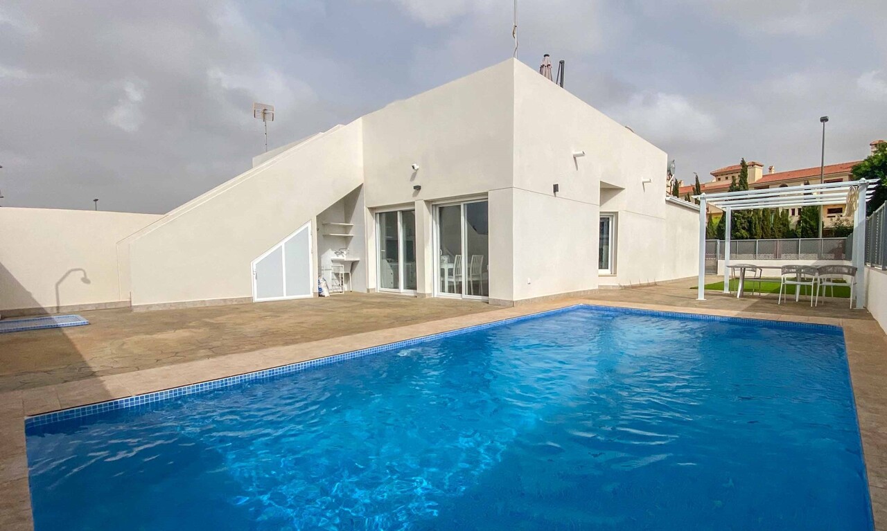 2 bedrooms Villa in Los Alcazares, Spain No. 12726