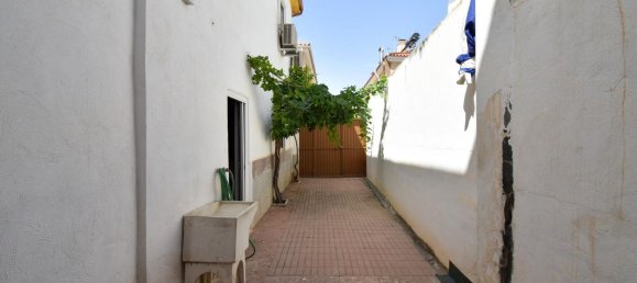 4 Schlafzimmer Haus in Maracena, Spain, Nr. 151444 5