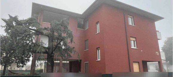 3 bedrooms Apartment in Sergnano, Italy No. 337990 2