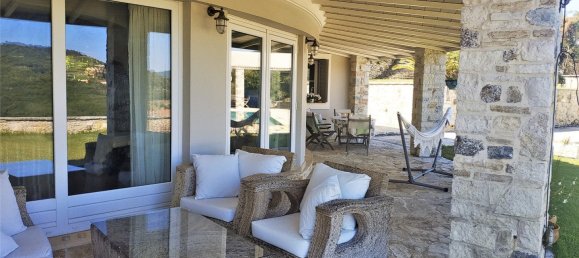 Вилла с 4 спальнями в Керкира, Греция № 9039 3