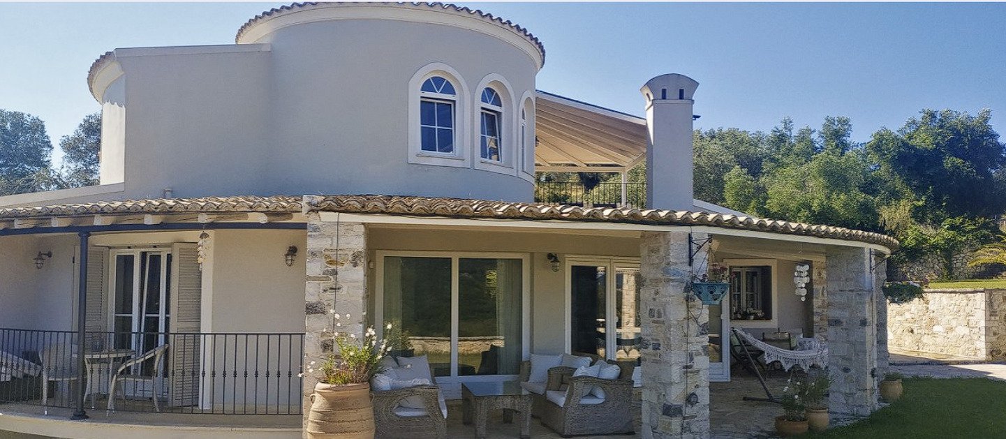 Вилла с 4 спальнями в Керкира, Греция № 9039