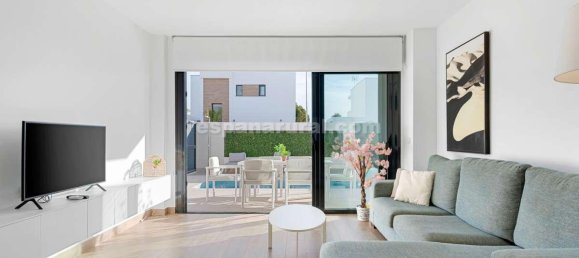 3 bedrooms Villa in Roda, Spain No. 13579 10